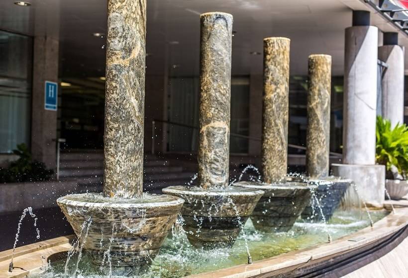 Leonardo Hotel Granada