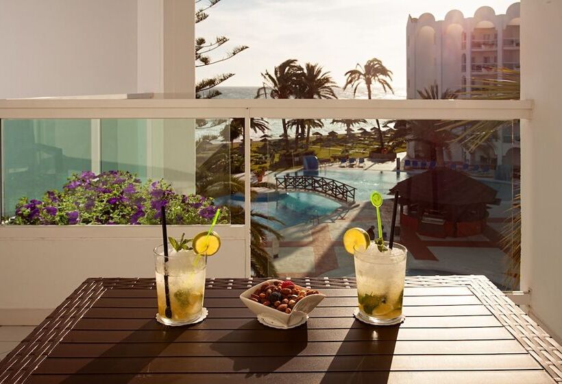 Ona Marinas De Nerja Spa Resort