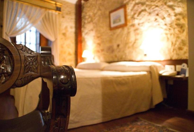 Microtel Placentinos