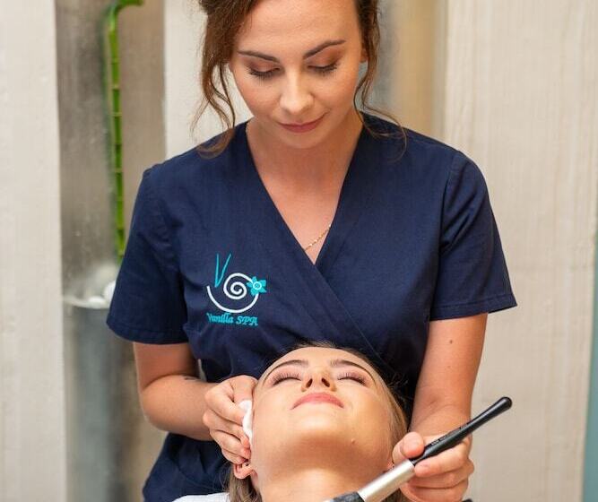 Niebieski Art Hotel & Spa