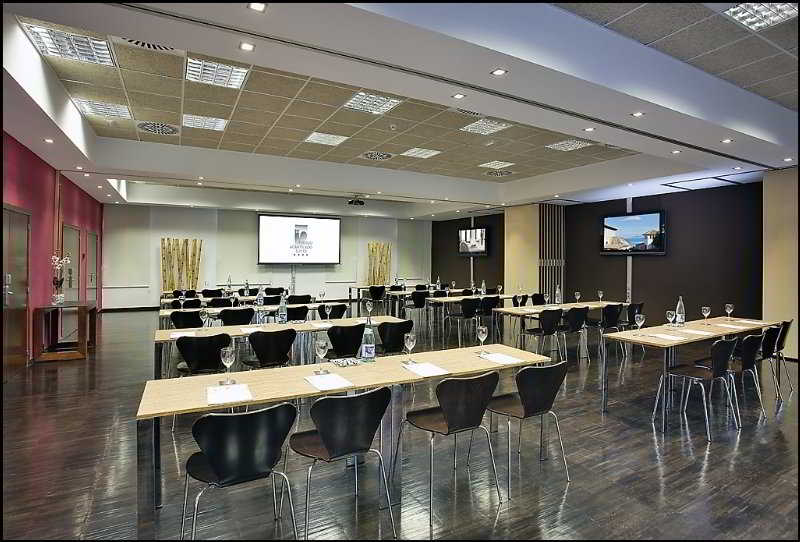 Occidental Pueblo Acantilado