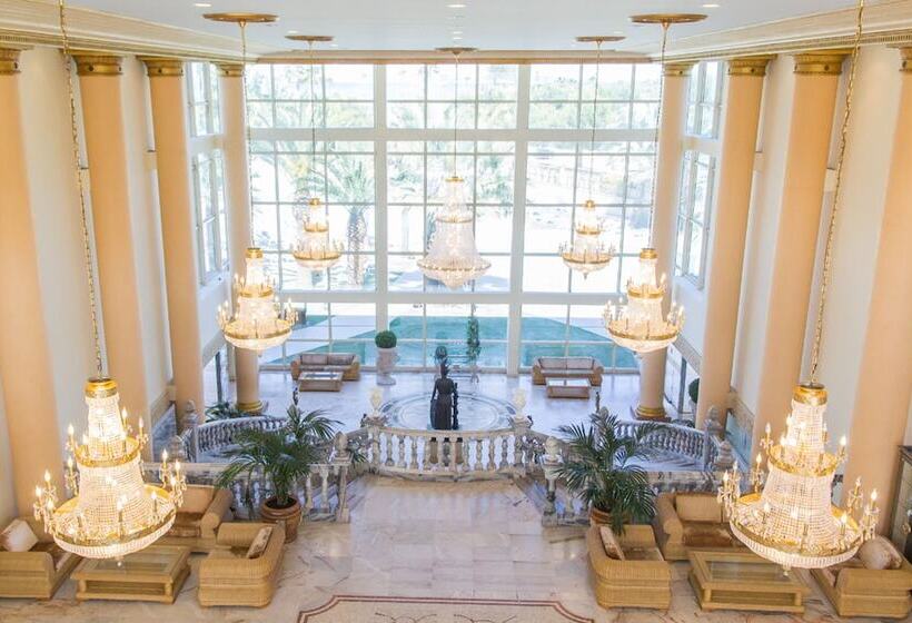 Palas Pineda Hotel & Apartamentos