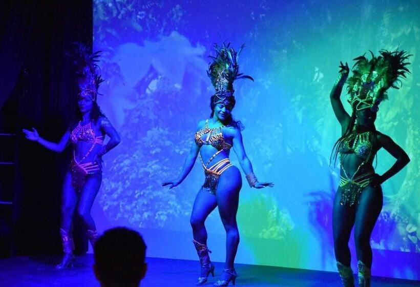 Palas Pineda Hotel & Apartamentos