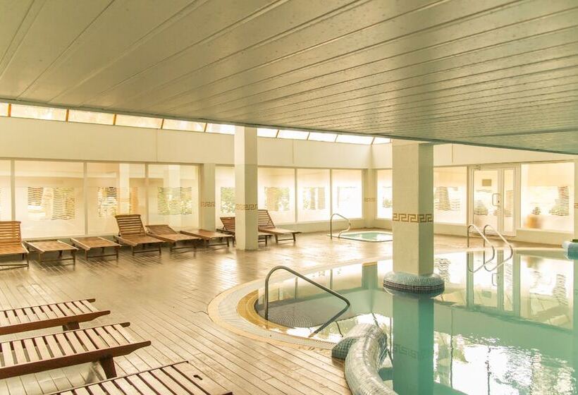 Palas Pineda Hotel & Apartamentos