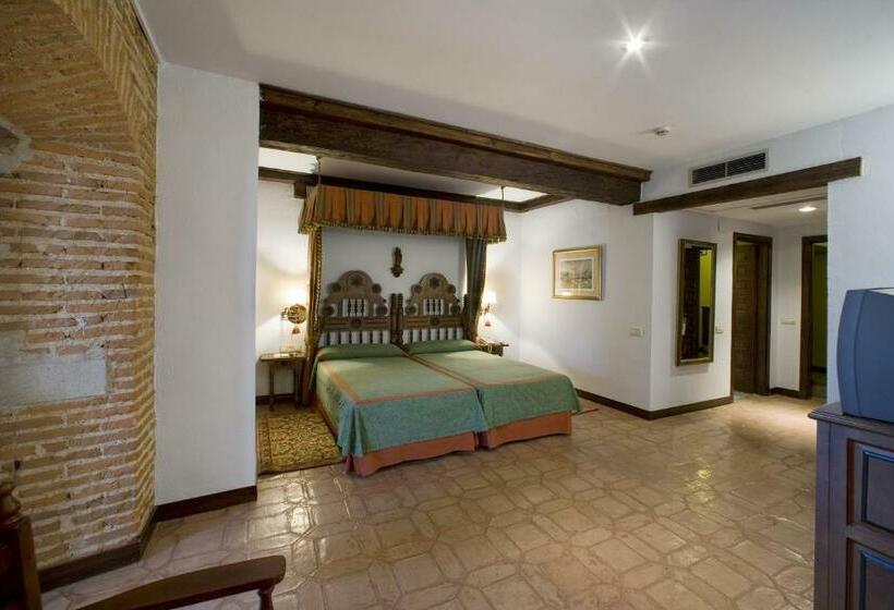 Parador De Plasencia