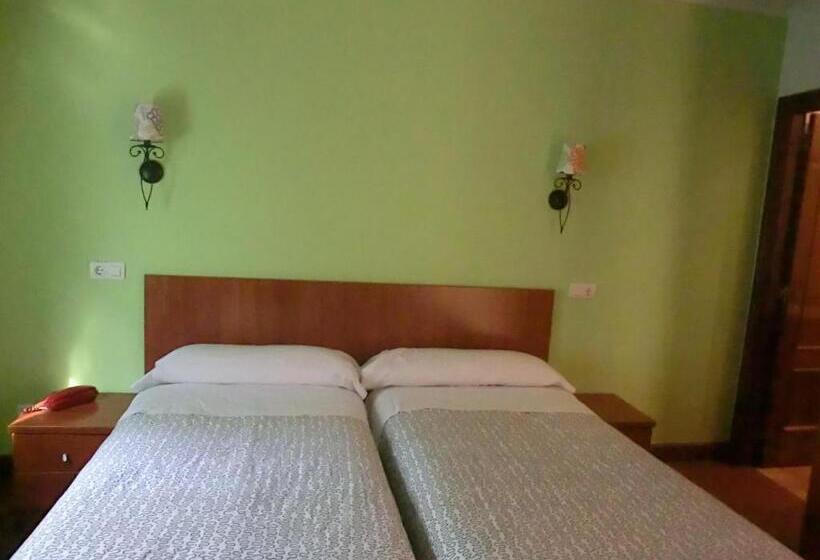 پانسیون Akelarre Ostatua