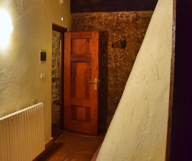 펜션 Real Posada De La Mesta