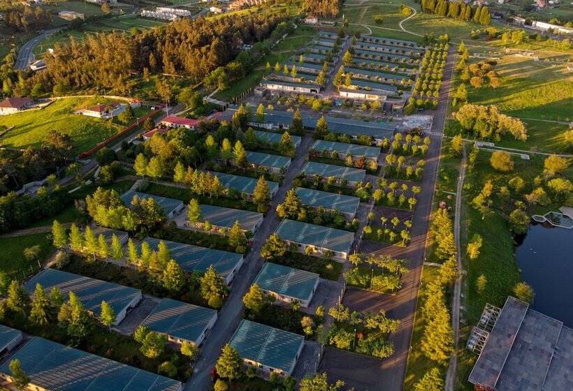 Albergue Monte do Gozo