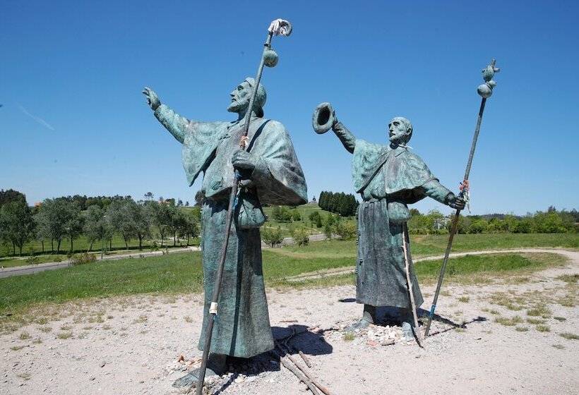 Albergue Monte do Gozo