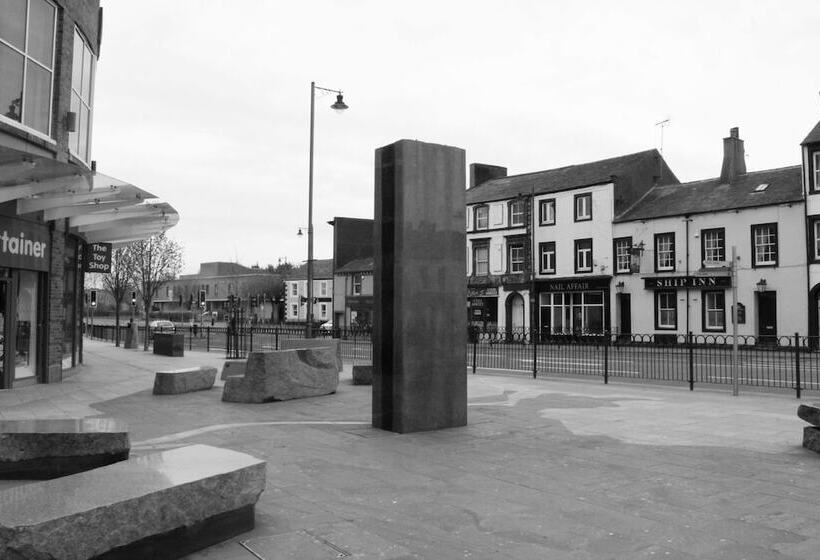 Washington Central Hotel And Sleepwell Inn