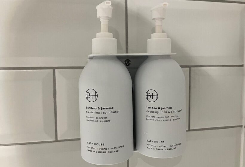 Washington Central Hotel And Sleepwell Inn