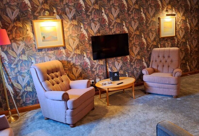 Washington Central Hotel And Sleepwell Inn