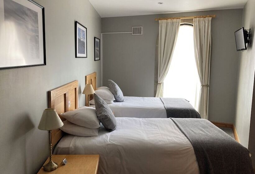 Washington Central Hotel And Sleepwell Inn