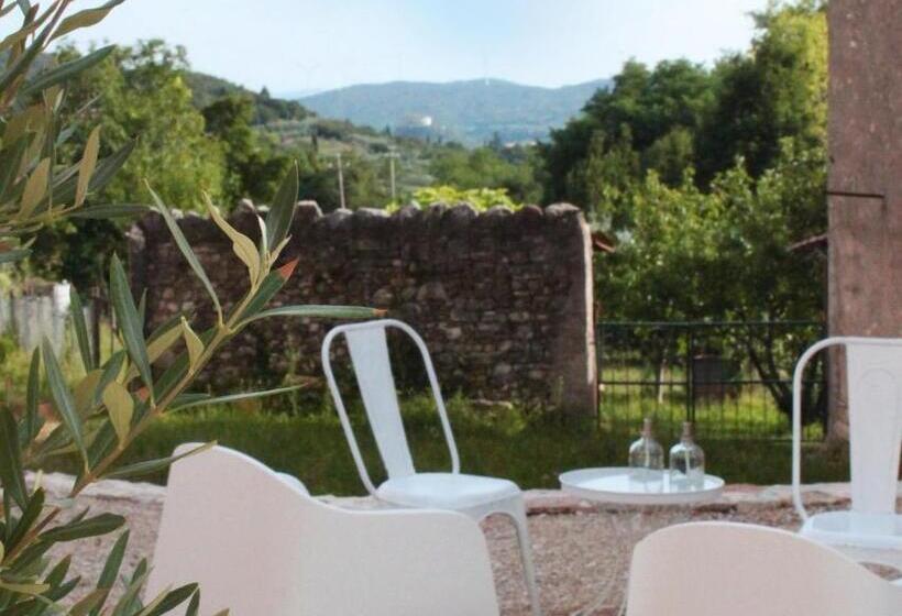 Bed and Breakfast La Corte 22