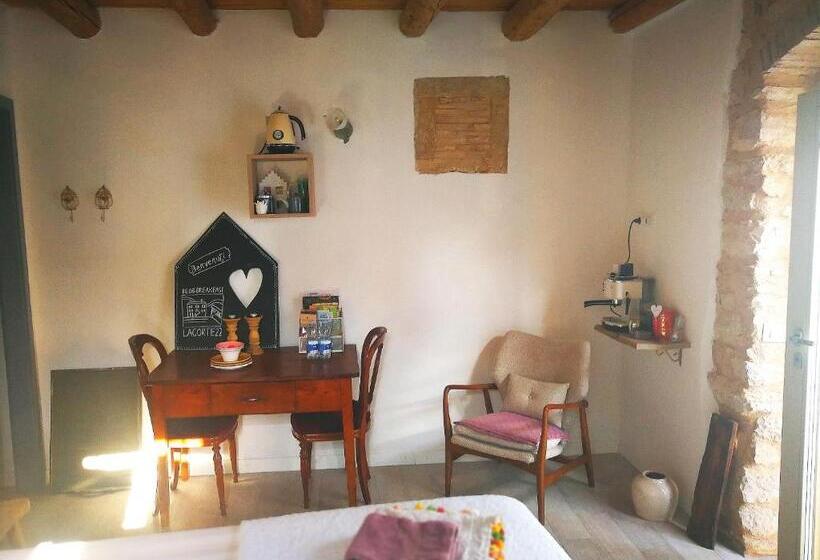 Bed and Breakfast La Corte 22