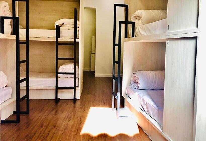 Quartier Leon Hostel Barrio Húmedo