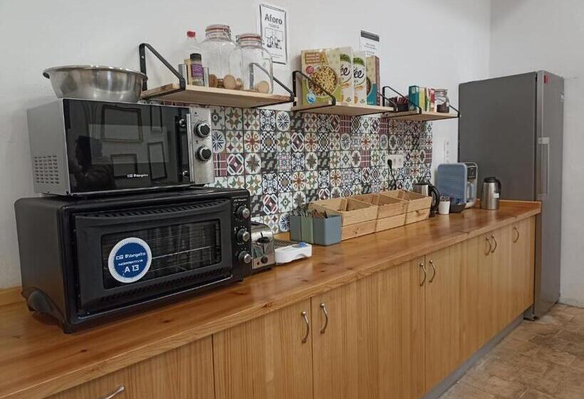 Quartier Leon Hostel Barrio Húmedo