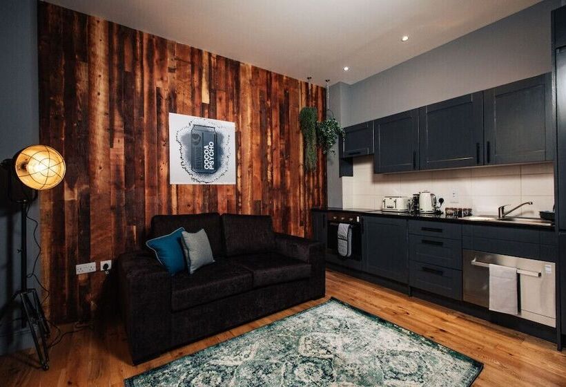 בית מלון כפרי Brewdog Kennels  Aberdeen