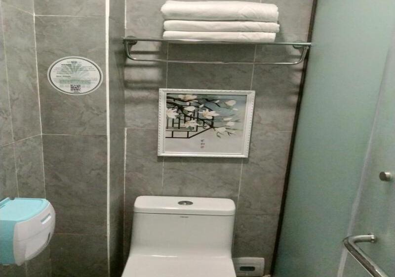 Hotel Greentree Alliance Xinyang Pingqiao District Nanjing Road Dongyang