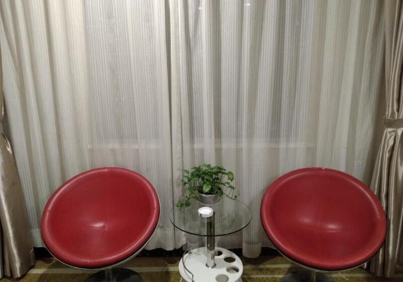 Hotel Greentree Alliance Xinyang Pingqiao District Nanjing Road Dongyang