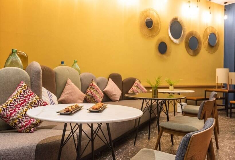 هتل Ibis Abdelmoumen Casa Centre