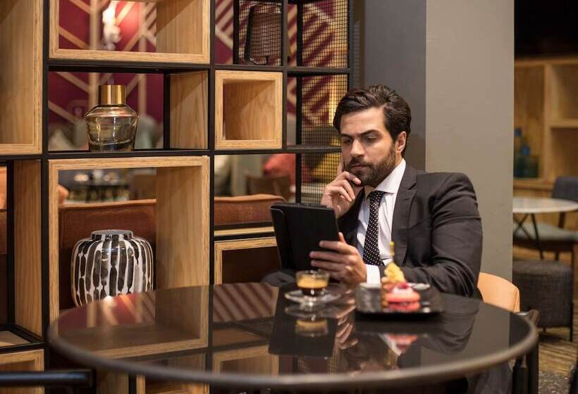 هتل Ibis Abdelmoumen Casa Centre