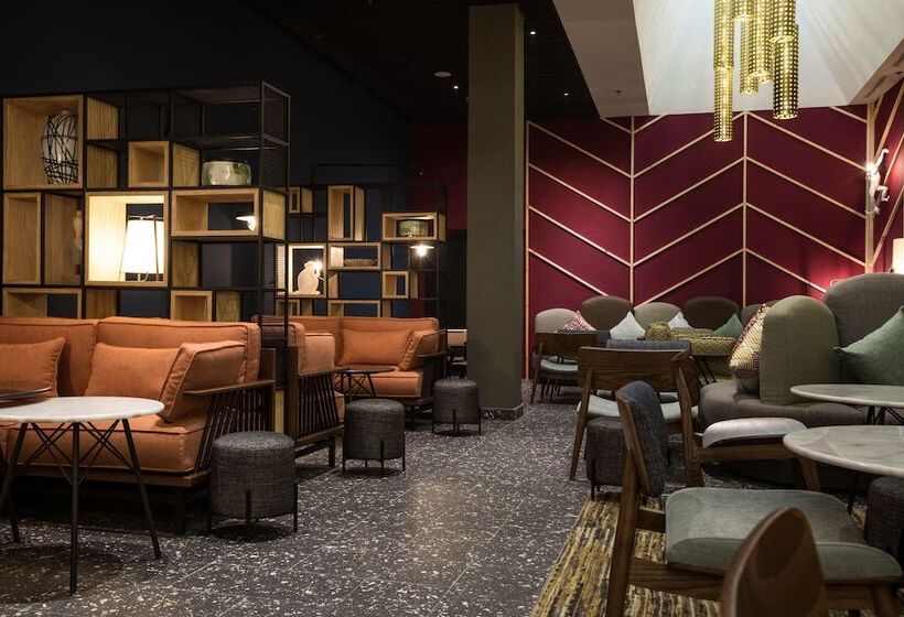 هتل Ibis Abdelmoumen Casa Centre