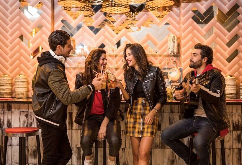 هتل Ibis Abdelmoumen Casa Centre