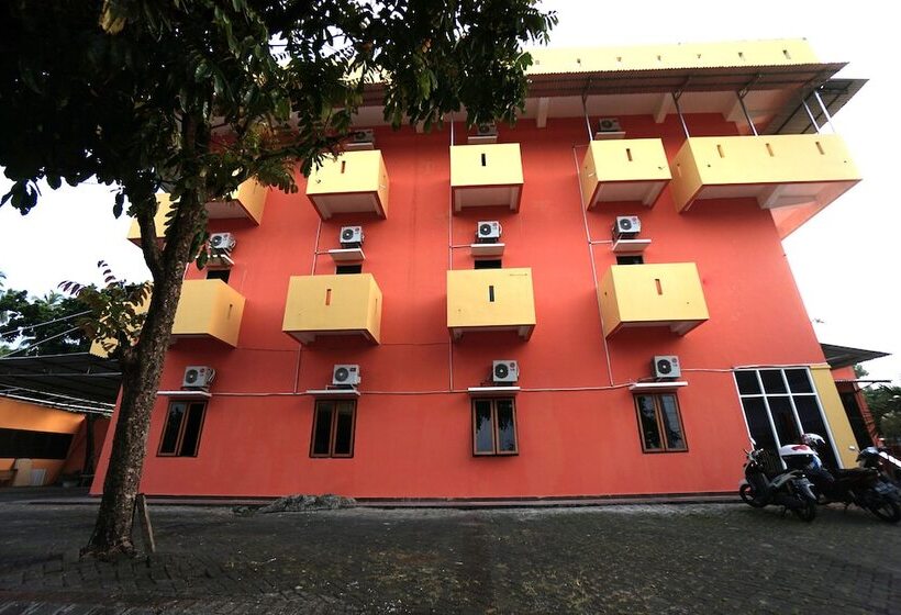 호텔 Oyo 2486 Bahana Guest House