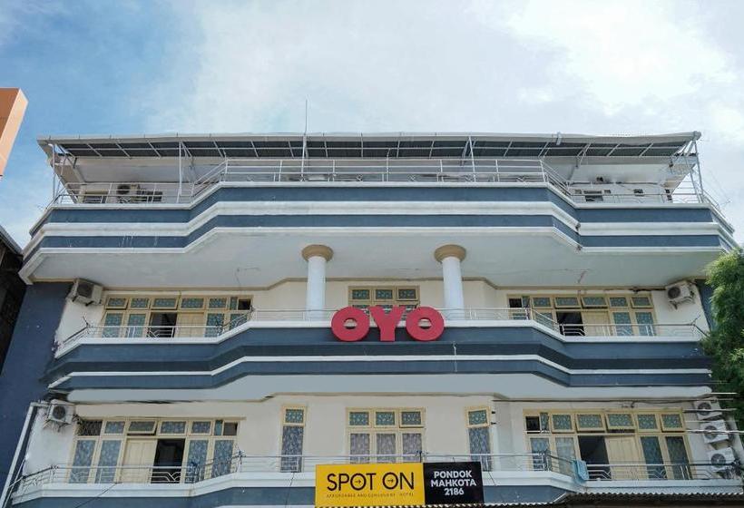 בית מלון כפרי Spot On 2186 Pondok Mahkota