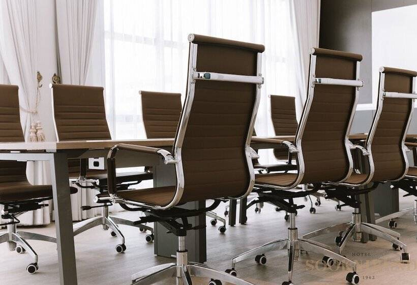 ホテル Sooknirund