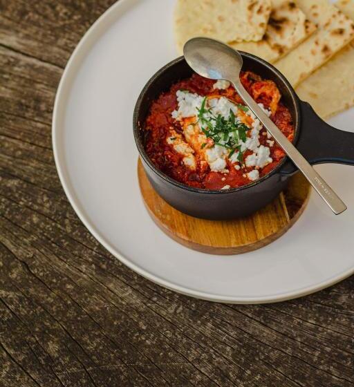 Kai 36 Hotel Zwischen Fels Und Fluss