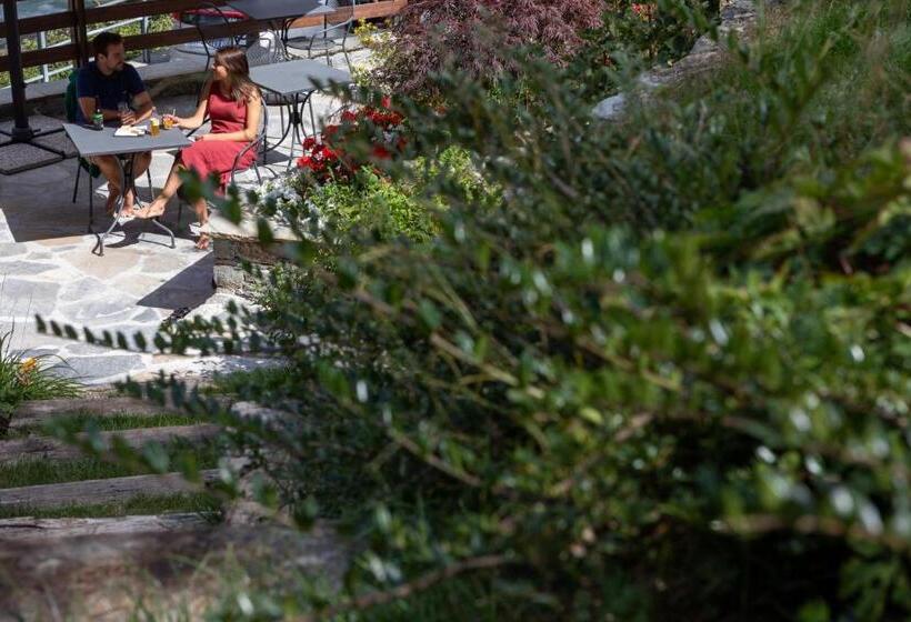 פנסיון La Cascata Chambres D Hôtes