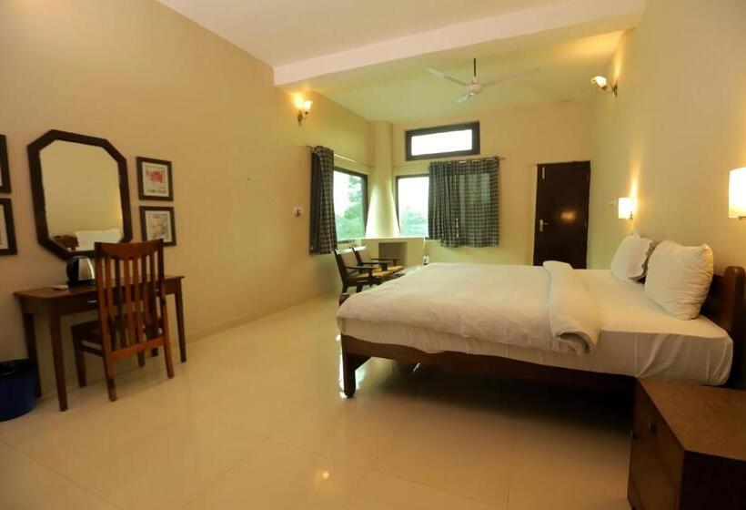 Hotel Hideaway By Aahma