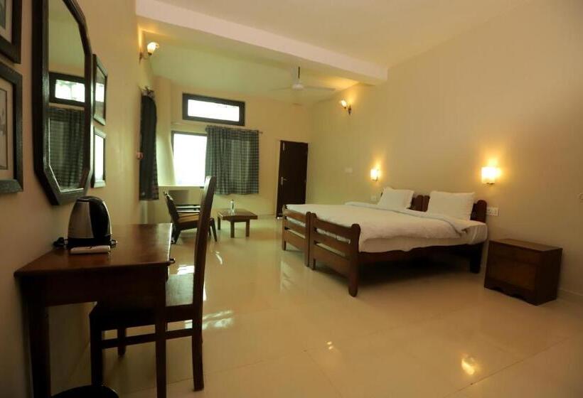 Hotel Hideaway By Aahma