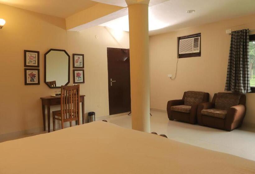 Hotel Hideaway By Aahma