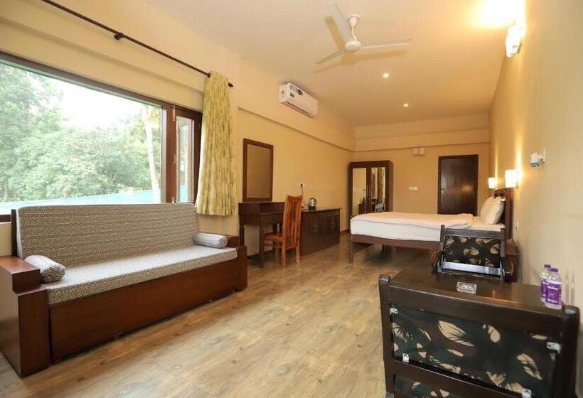 Hotel Hideaway By Aahma