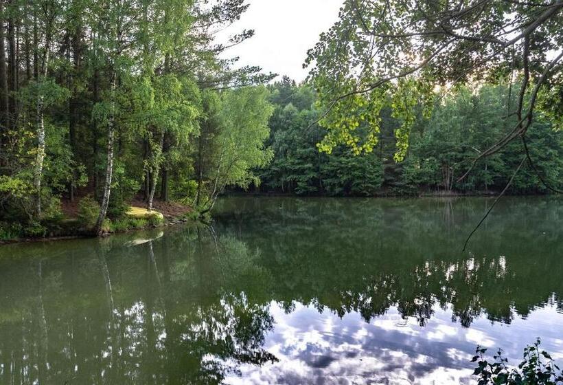 בית מלון כפרי Kouty