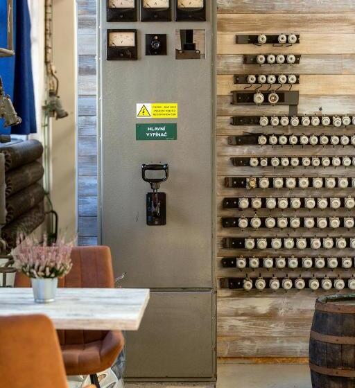 ホテル Na Vývoji