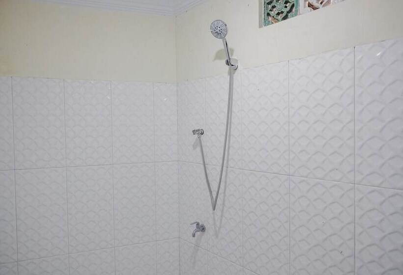 酒店 Reddoorz Syariah Near Suzuya Mall Banda Aceh