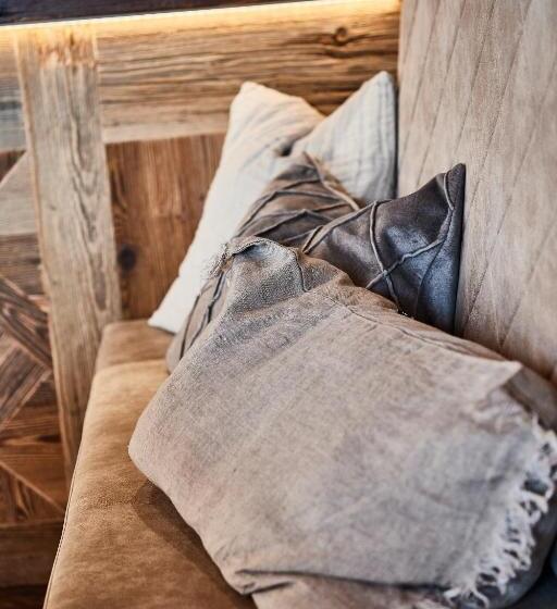 ペンション Das Goldners