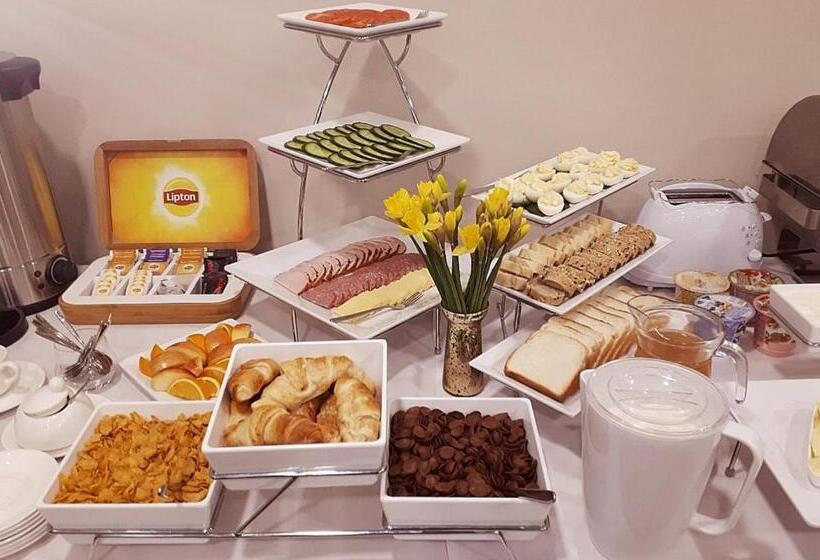 Central Hotel Radviliškis