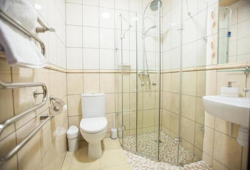 Central Hotel Radviliškis