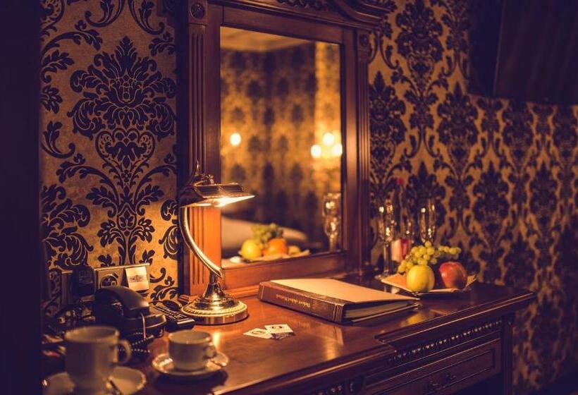 酒店 Florian Palace