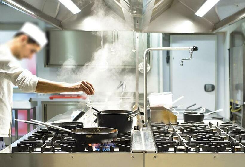 Piccolo Hotel   Adults Only