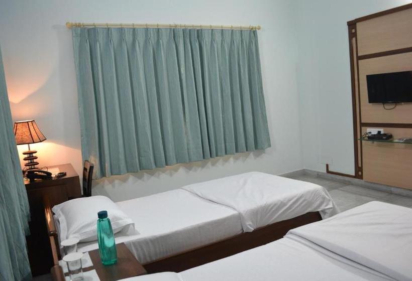 Пансион Dorota House