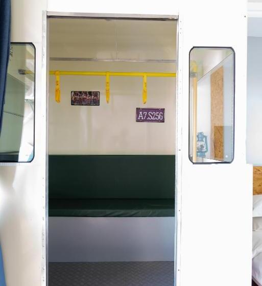 پانسیون Ning House Lake View Inn