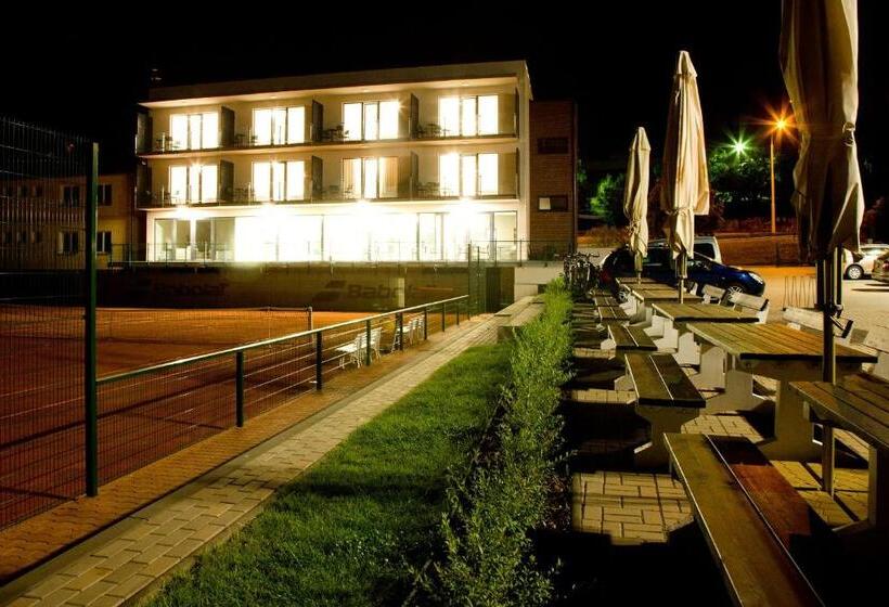 膳宿费 Penzion Tenis Htk