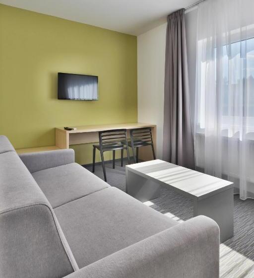 膳宿费 Penzion Tenis Htk