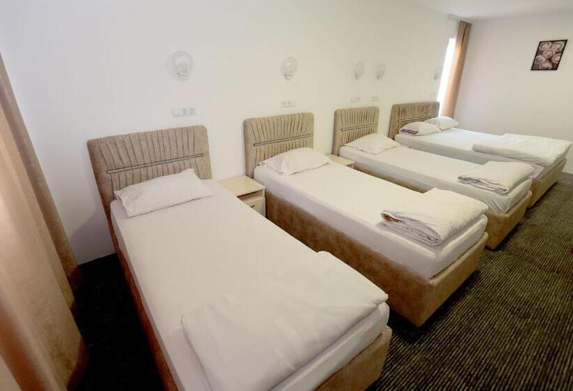 تختخواب و صبحانه Pansion Kipovi